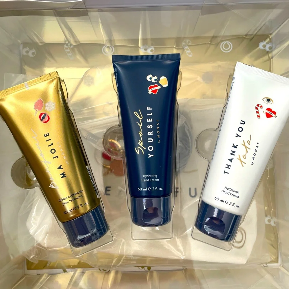 Monat Oh What Fun Baby It's Cold Outside Gift Set Hand Cream Lotion New